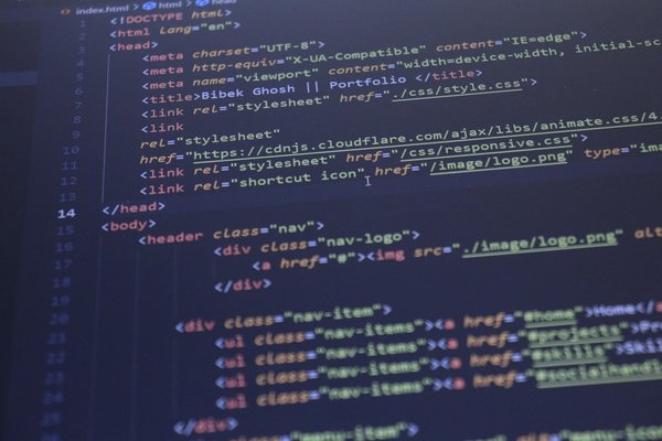 Quels sont les meilleurs paramètres pour améliorer la qualité des appels vidéo sur un Samsung Galaxy S22 ?